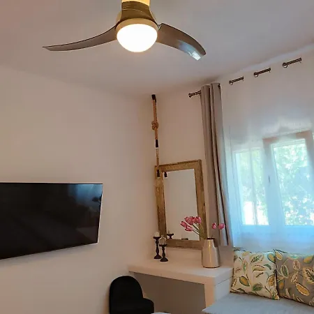 ακρα ουριο Appartement *
