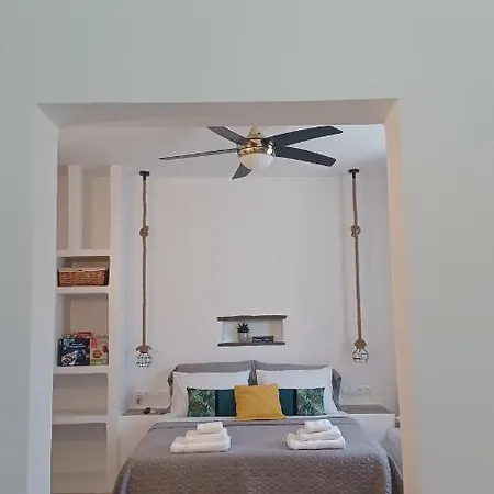 ακρα ουριο * Agios Sostis (Tinos)