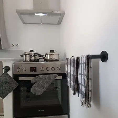 ακρα ουριο Apartment *