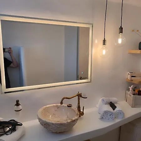 ακρα ουριο Apartment
